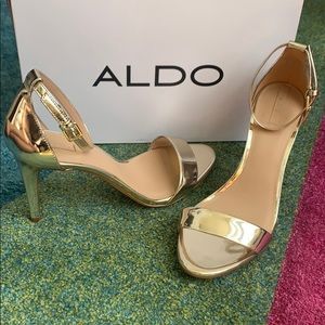 Aldo Gold Metallic Strappy Cardross Heel 👠